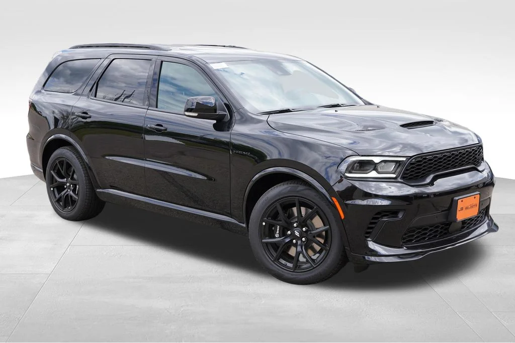 New 2026 Diamond Black Clear-Coat Exterior Paint Dodge GT Premium HEMI V8 image 1
