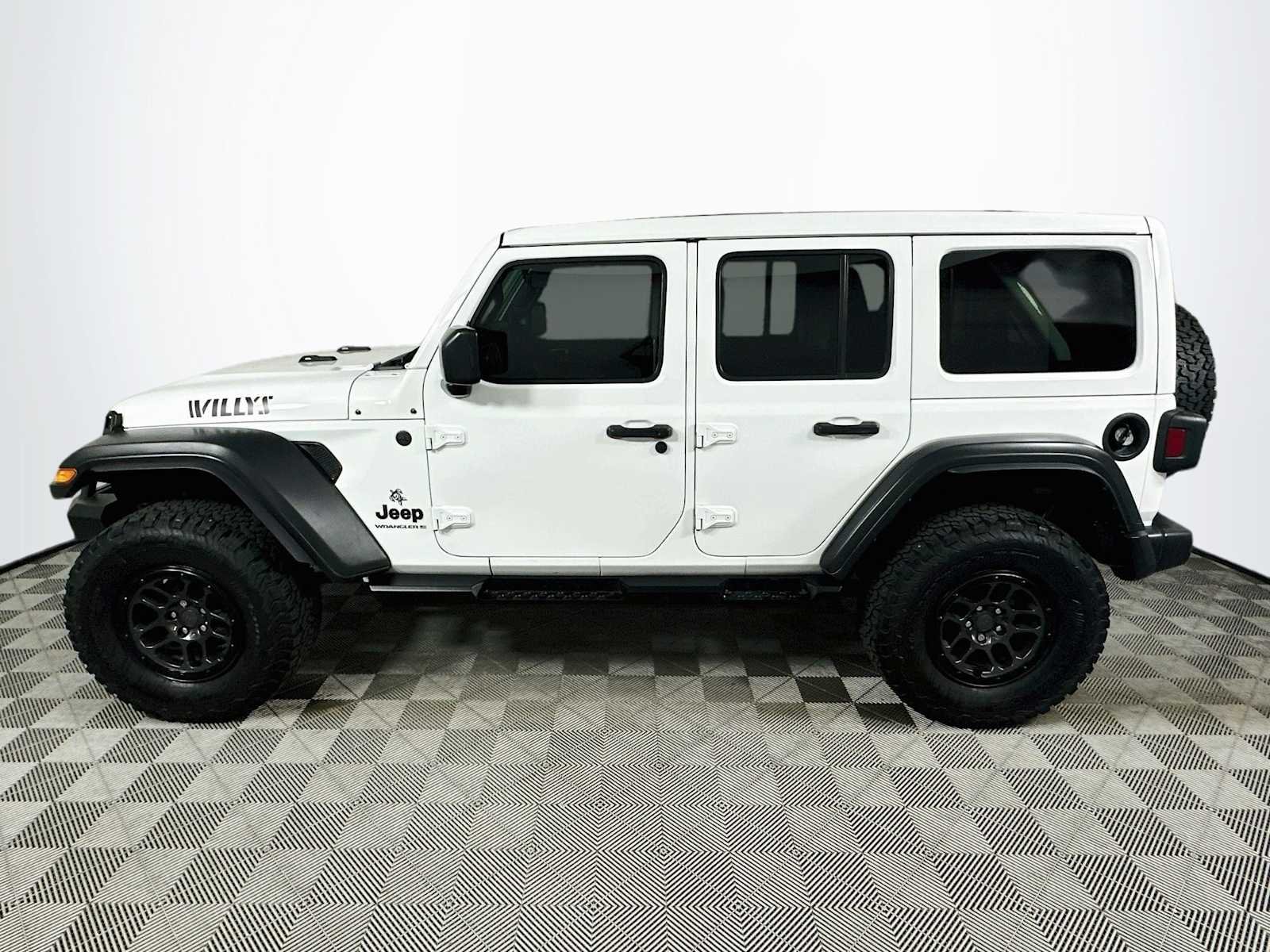 Used 2023 Bright White Clearcoat Jeep Willys image 4