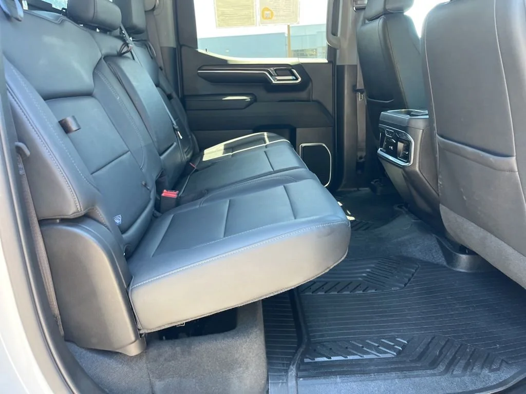 Used 2024 Summit White Chevrolet LTZ image 23