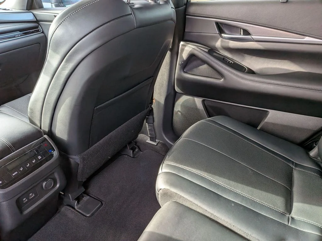 Used 2023 Blue INFINITI LUXE image 29