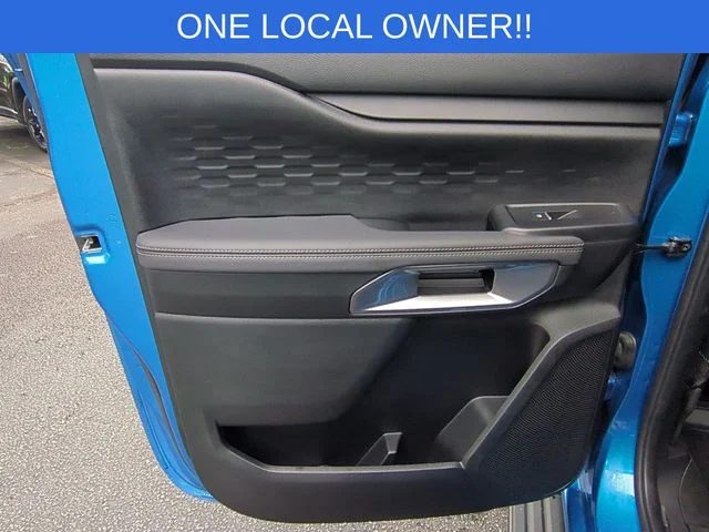 Used 2025 Blue Ford XLT image 28