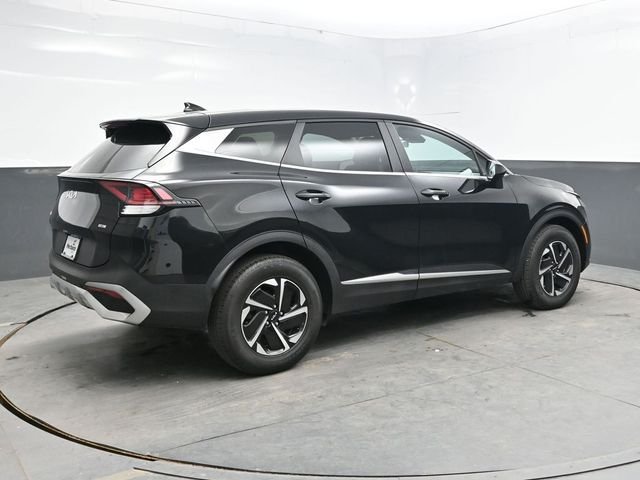 Used 2023 Black Kia LX image 7