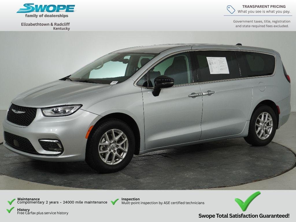 Used 2024 Silver Mist Clearcoat Chrysler Touring L image 7