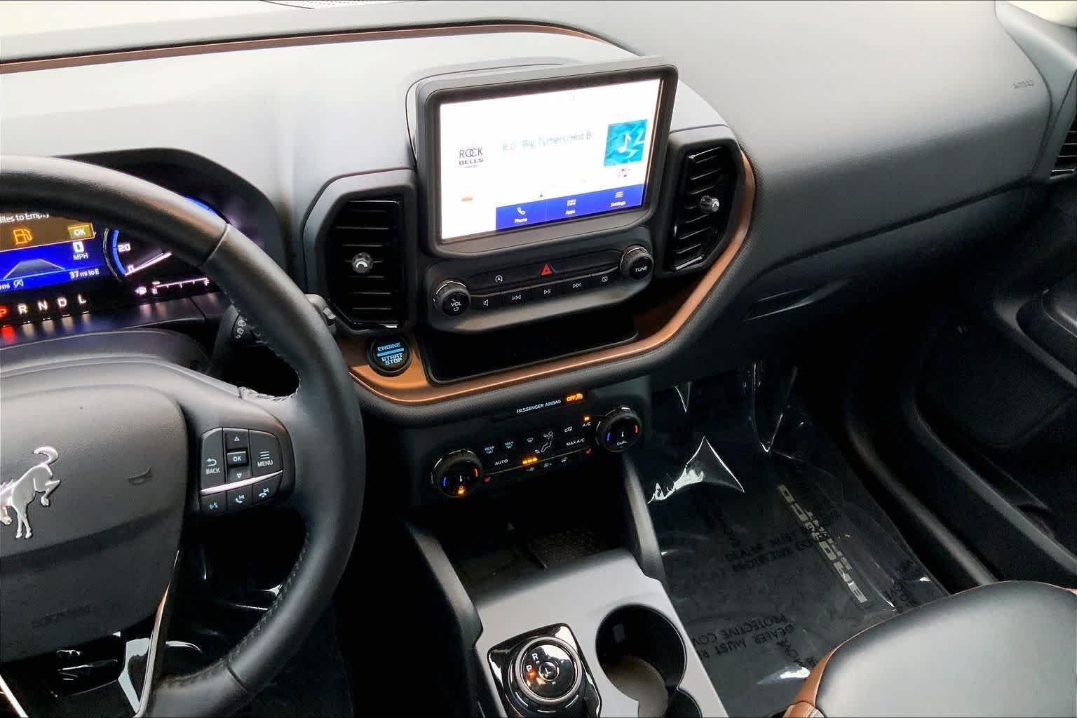 Used 2023 Alto Blue Metallic Tinted Clearcoat Ford Outer Banks image 7
