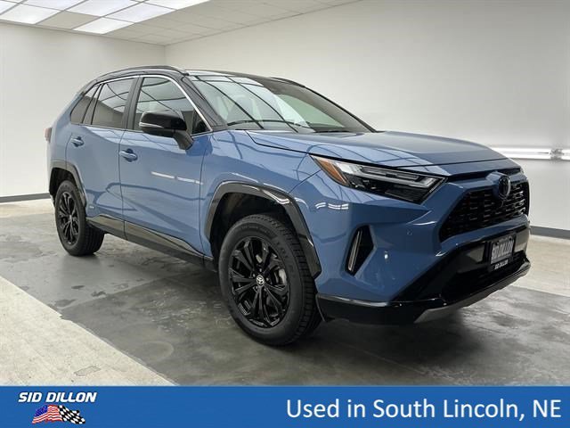 Used 2022 Cavalry Blue/Midnight Black Metallic Toyota Hybrid XSE image 3