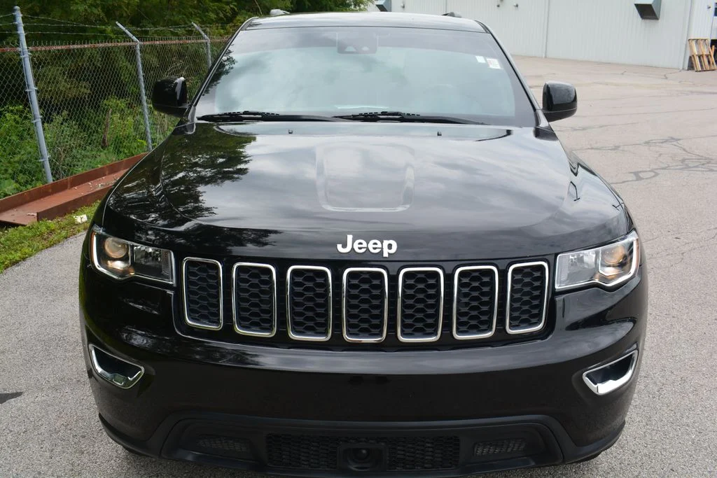 Used 2020 Jeep Grand Cherokee Laredo E with VIN 1C4RJFAG6LC215467 for sale in Steubenville, OH