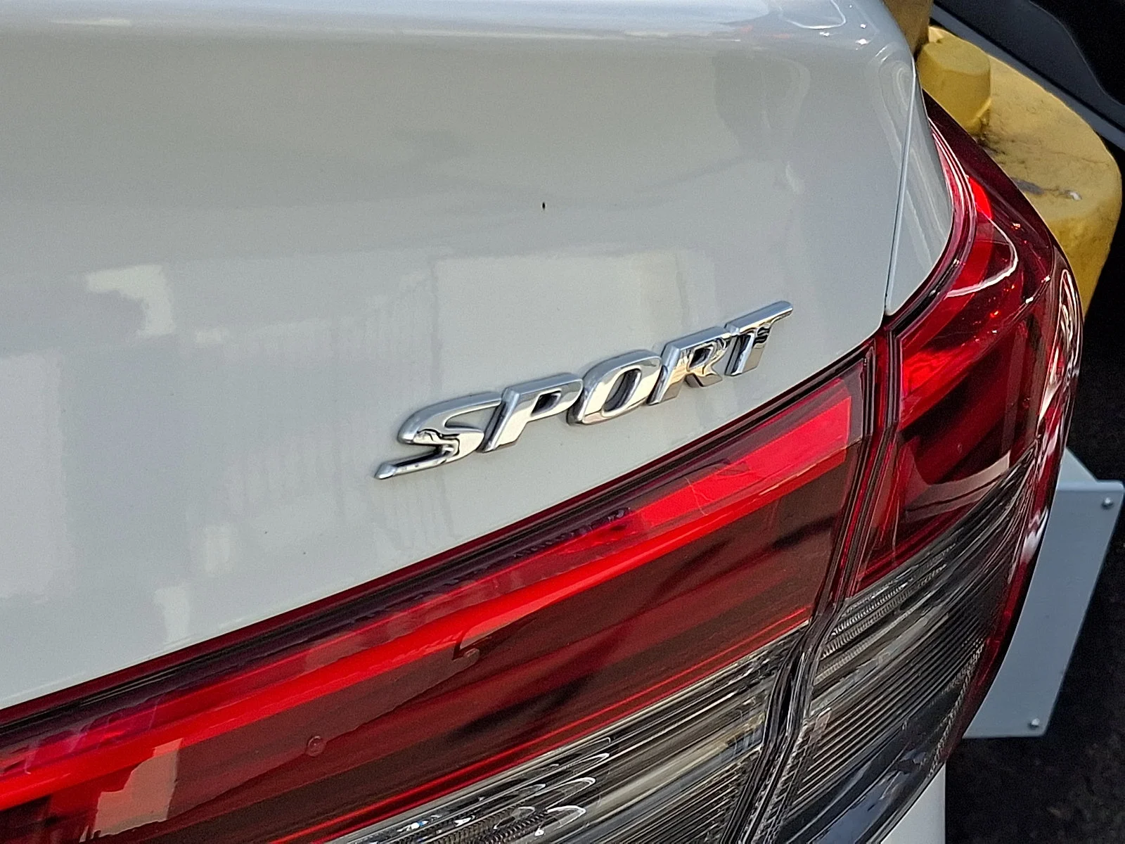 Certified Used 2024 Platinum White Pearl Honda Sport image 9