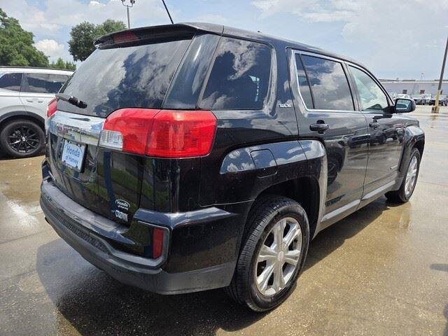 Used 2017 Ebony Twilight Metallic GMC SLE image 5