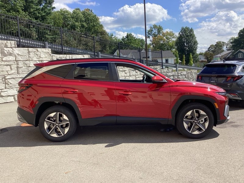 New 2026 Red Hyundai SEL Plus image 8