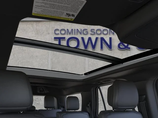 New 2026 Star White Metallic Tri-Coat Ford Platinum image 43