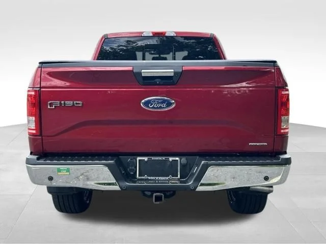 Used 2016 Red Ford XLT image 4