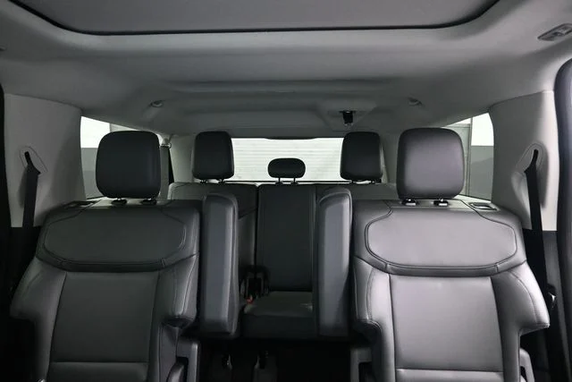 New 2026 Glacier Gray Metallic Tri-Coat Ford MAX Active image 18