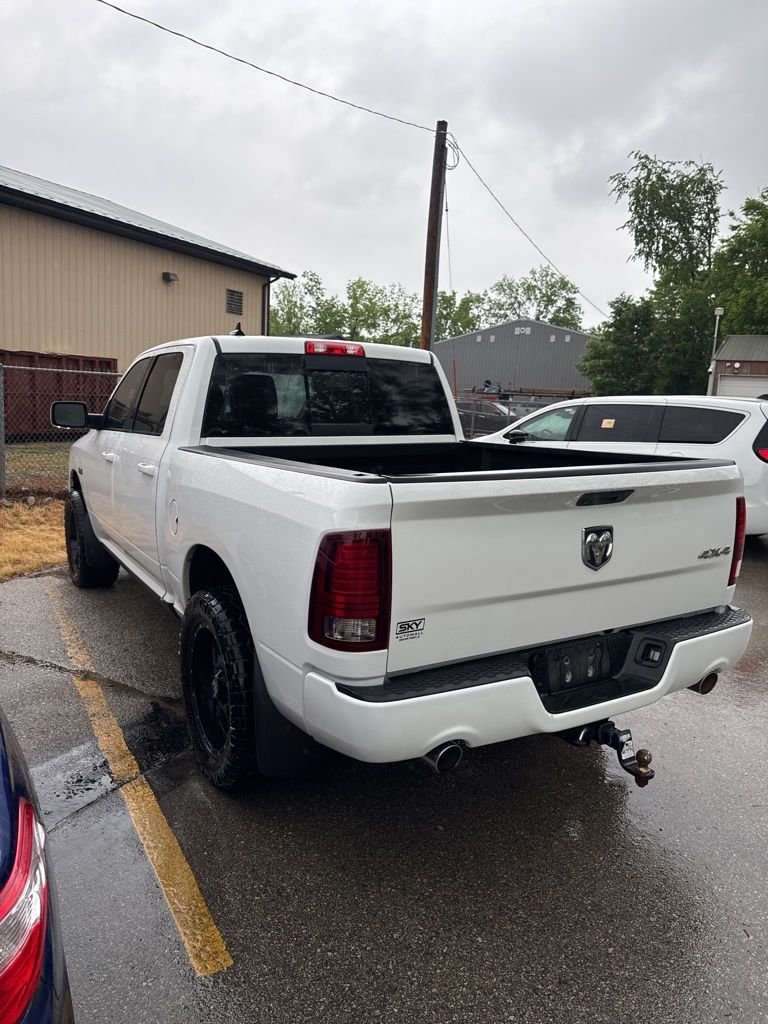 Used 2015 White Ram Sport image 6