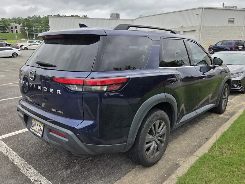 Used 2022 Deep Ocean Blue NISSAN SV image 6
