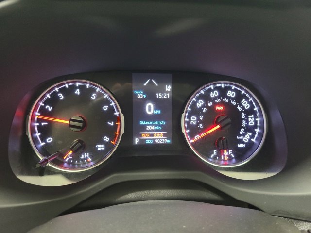 Used 2020 Midnight Black Metallic Toyota XLE Premium image 28