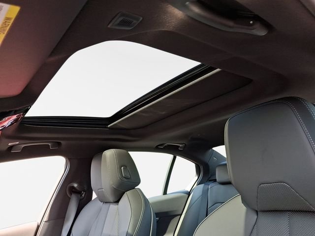 New 2027 Black Sapphire Metallic BMW 540i xDrive image 11