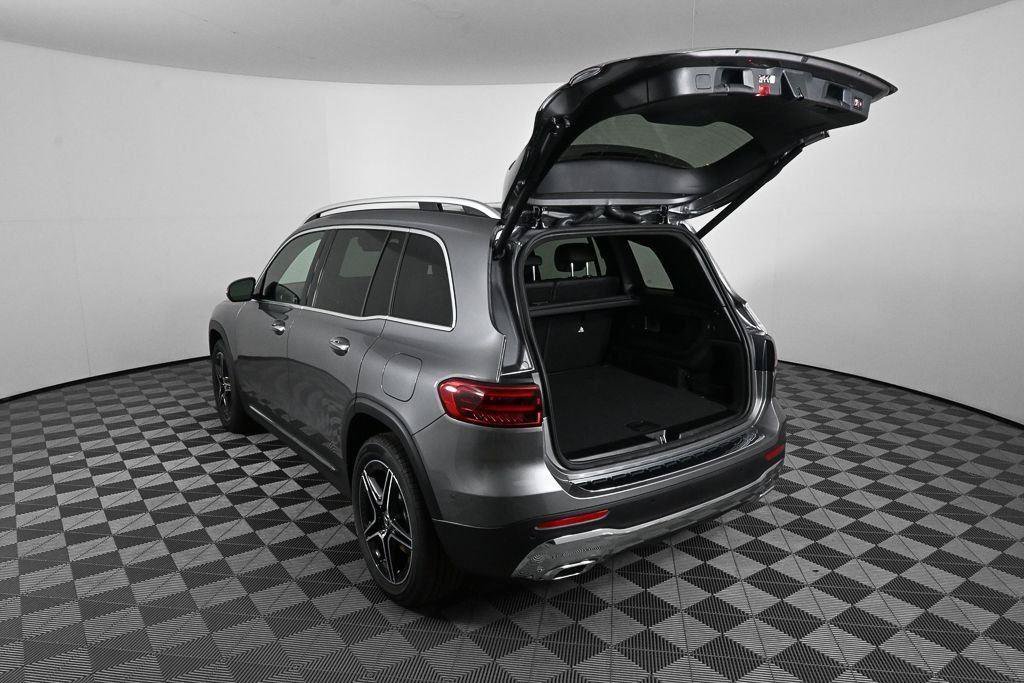 New 2026 Mountain Grey Metallic Mercedes-Benz GLB 250 image 72