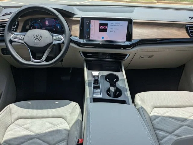 New 2026 Black Volkswagen 2.0T SE image 17