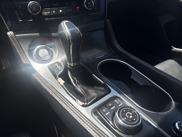 Used 2023 Black Nissan SR image 10