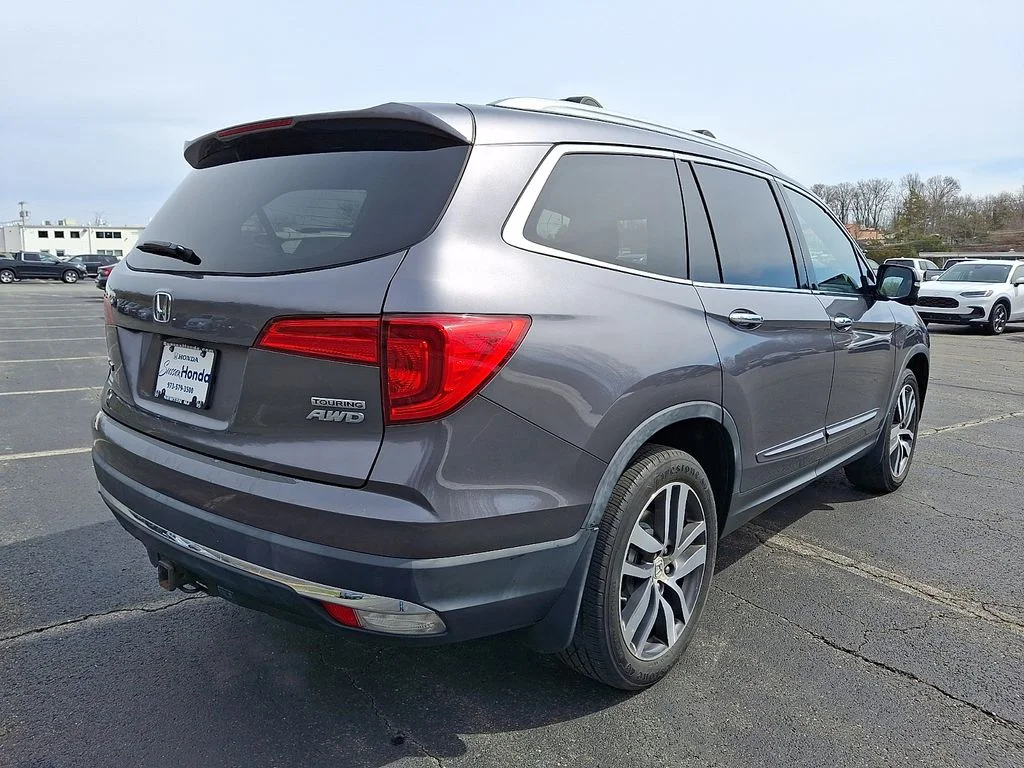 2018 Honda Pilot Touring - Photo 6
