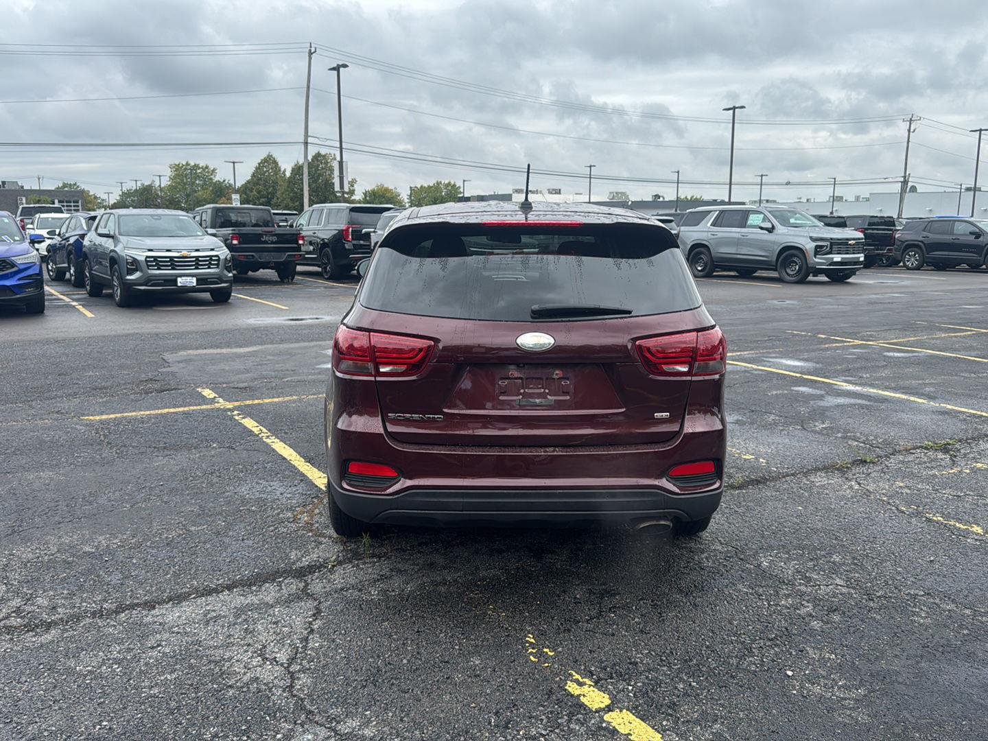 Used 2019 Sangria Kia LX image 7