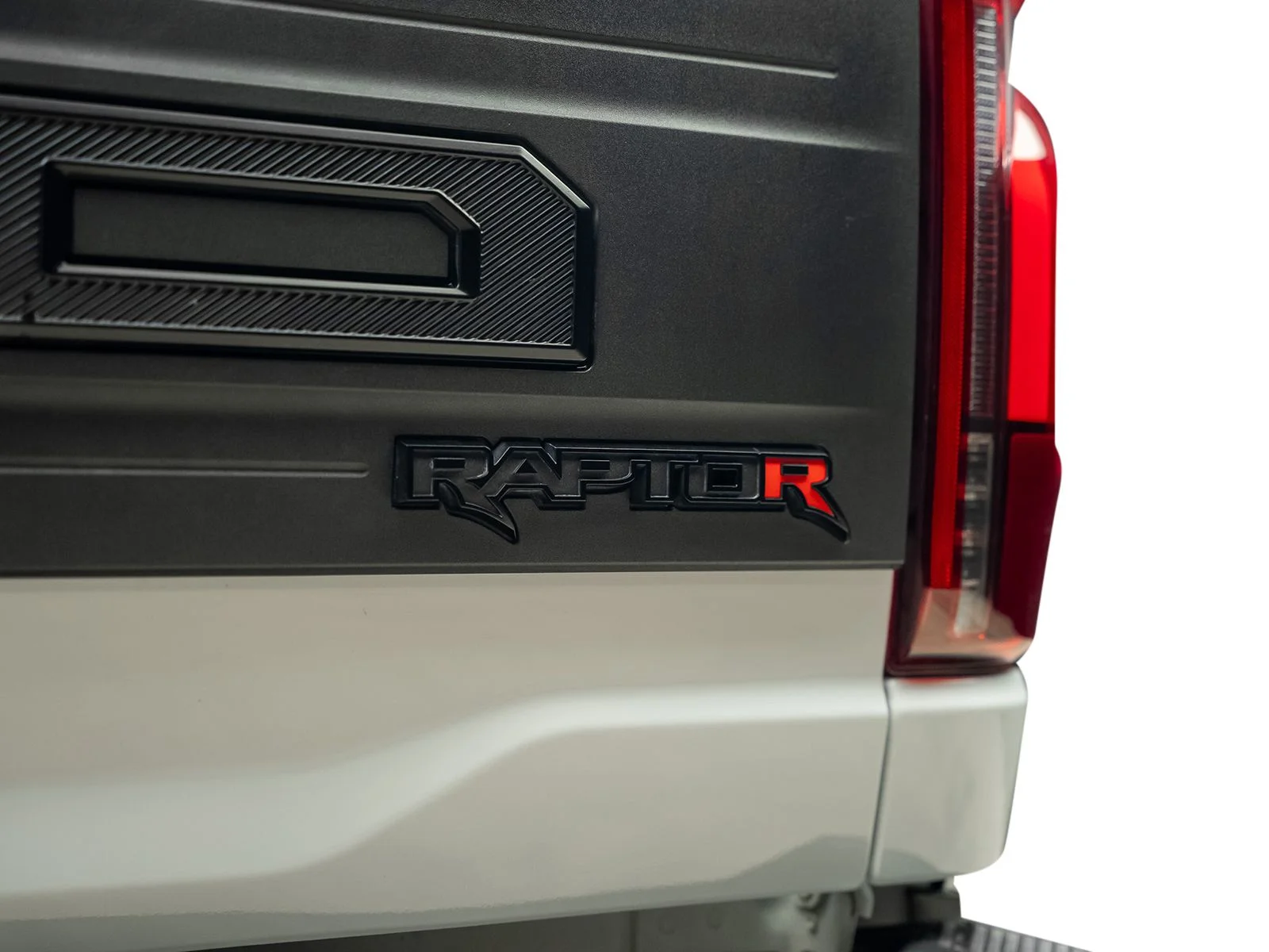 Used 2024 White Ford Raptor image 22