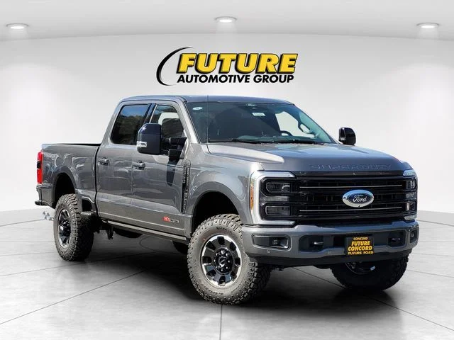 2026 Ford F-350 Platinum 4x4 Crew Cab 6-3/4' Box SRW's photo