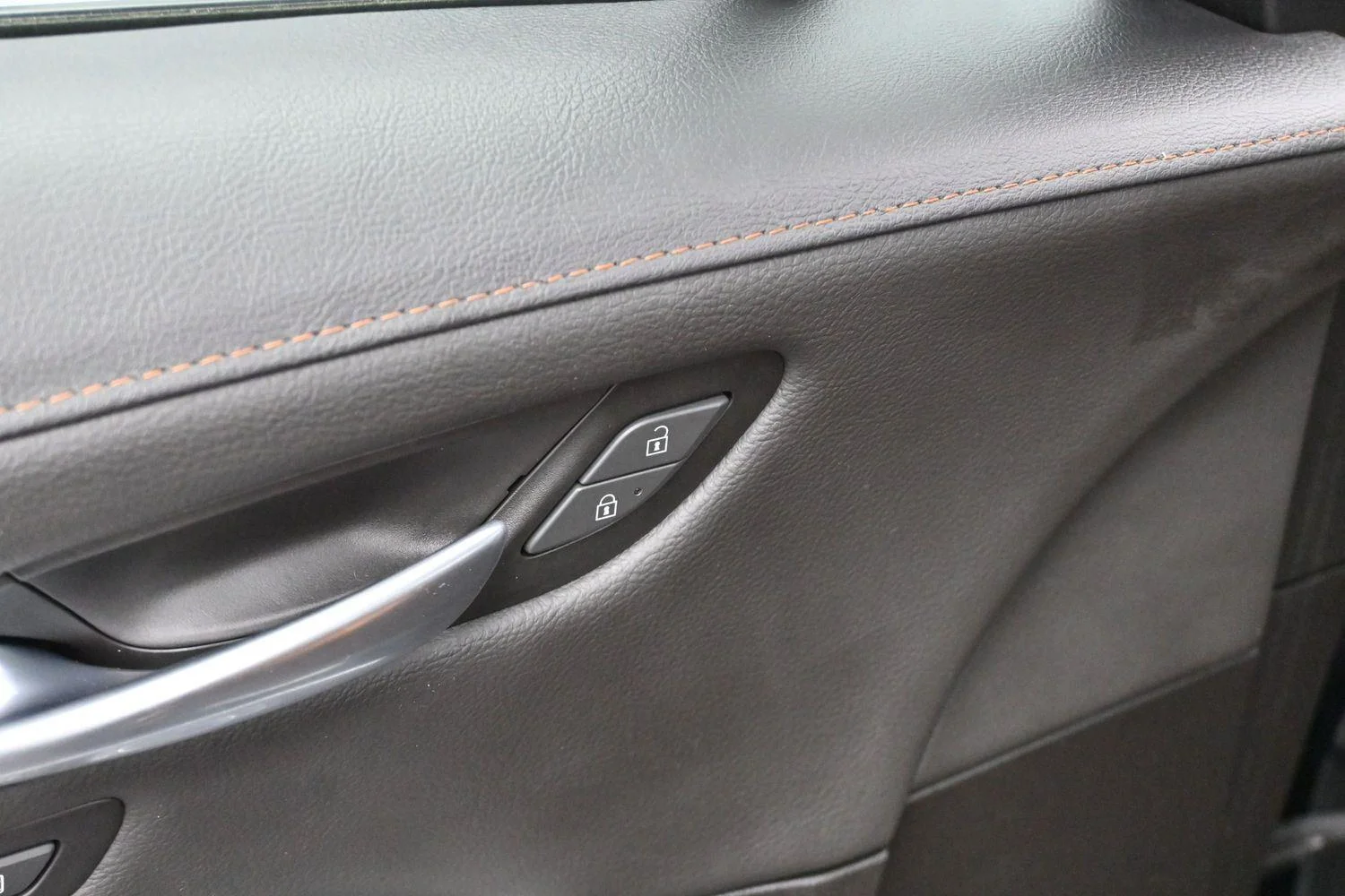 Used 2022 Stellar Black Metallic Cadillac Premium Luxury image 10