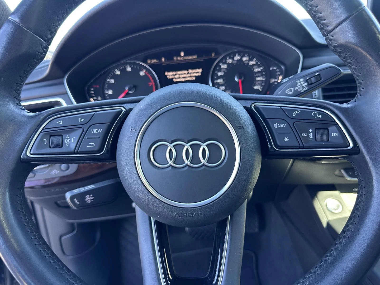 Used 2019 Mythos Black Metallic Audi Premium image 24