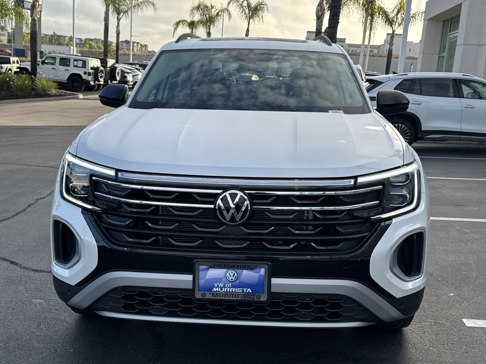 New 2026 Opal White Pearl Volkswagen 2.0T Peak Edition image 3