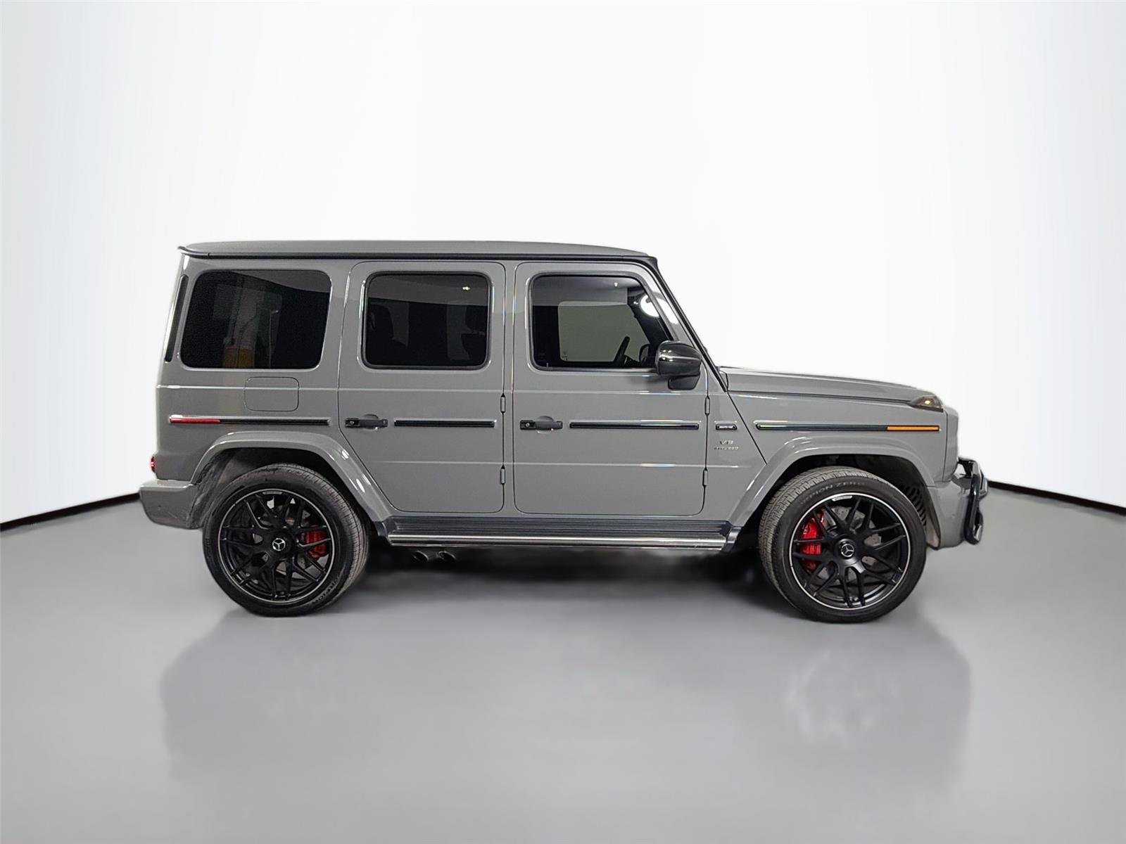 Used 2022 Grey Mercedes-Benz AMG® G 63 4MATIC SUV image 4