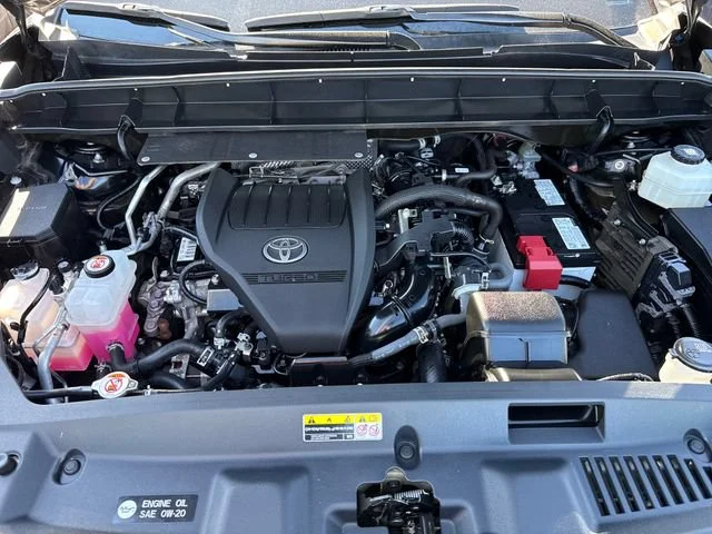 Used 2023 Midnight Black Metallic Toyota L image 11