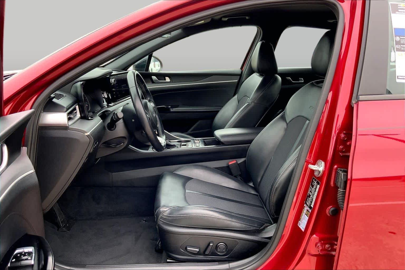 Used 2023 Passion Red Kia GT-Line image 8
