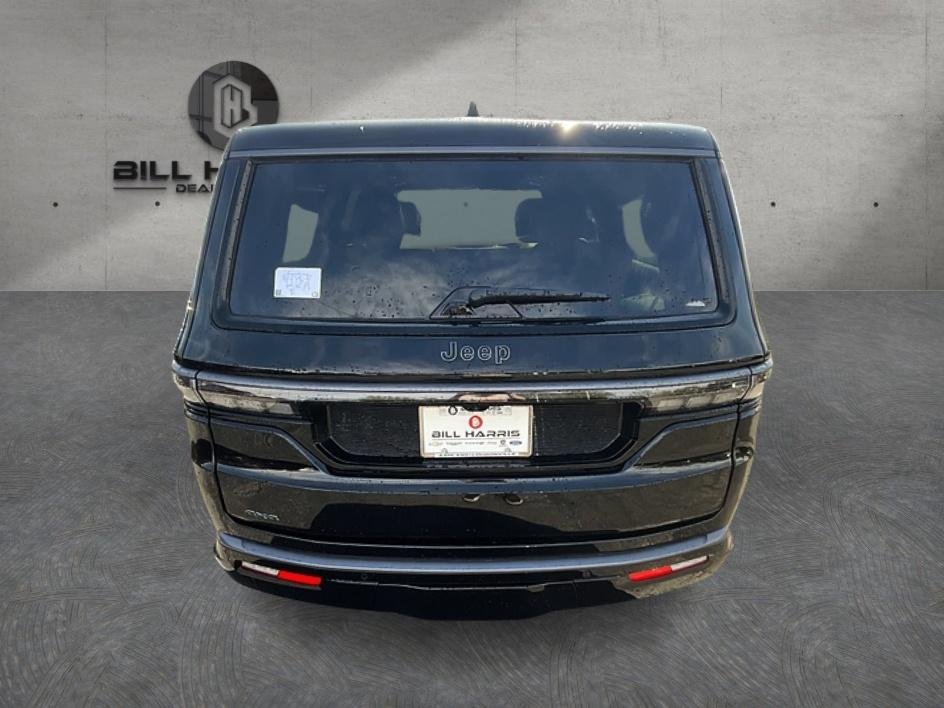 New 2026 High Gloss Black Jeep Summit Reserve image 7