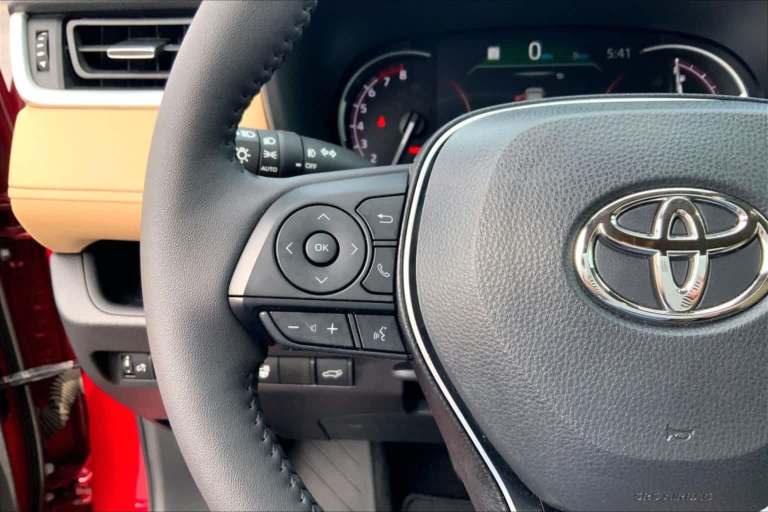 Used 2025 Ruby Flare Pearl Toyota XLE Premium image 24