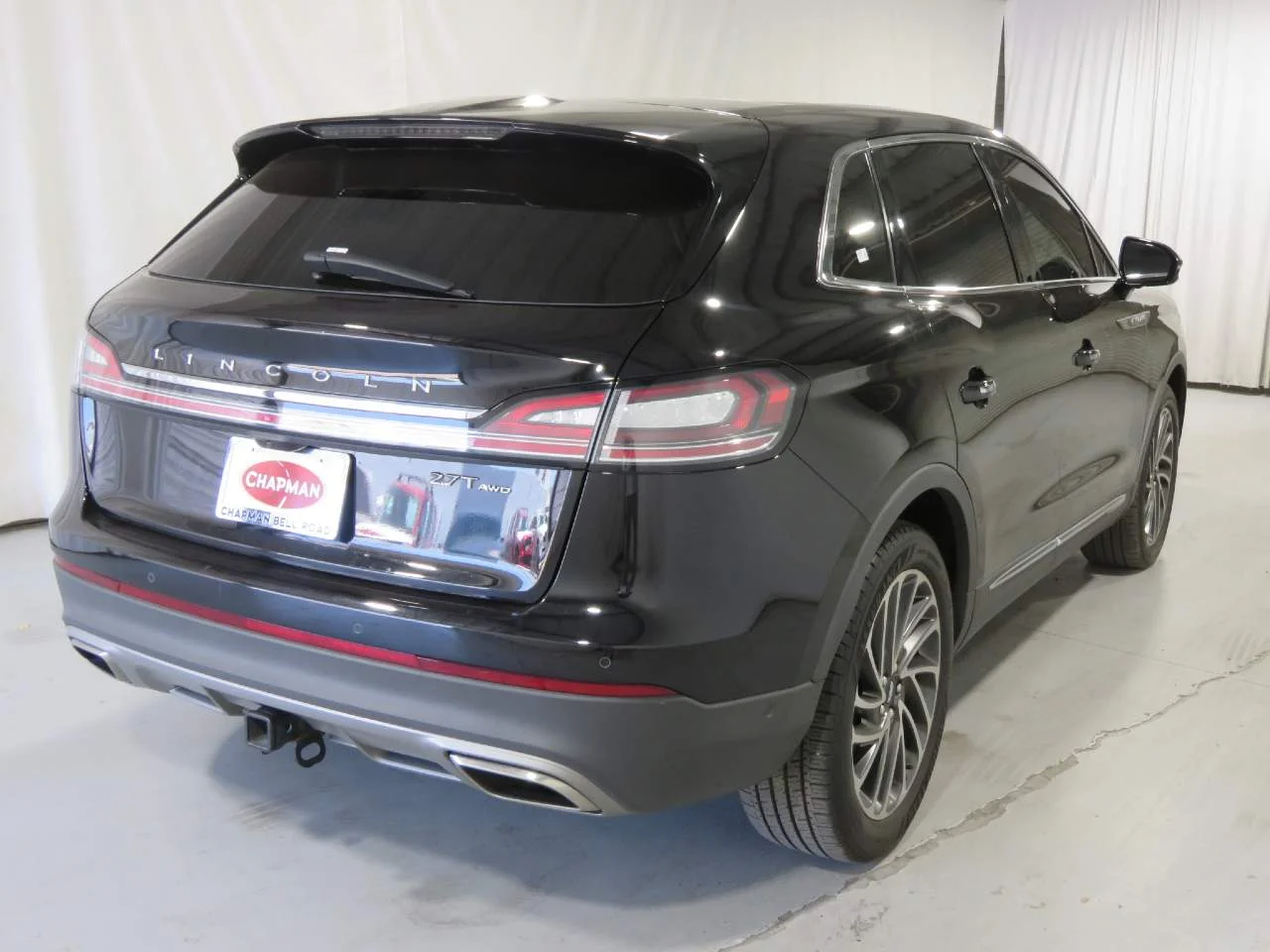 Used 2019 Infinite Black Lincoln Reserve image 4