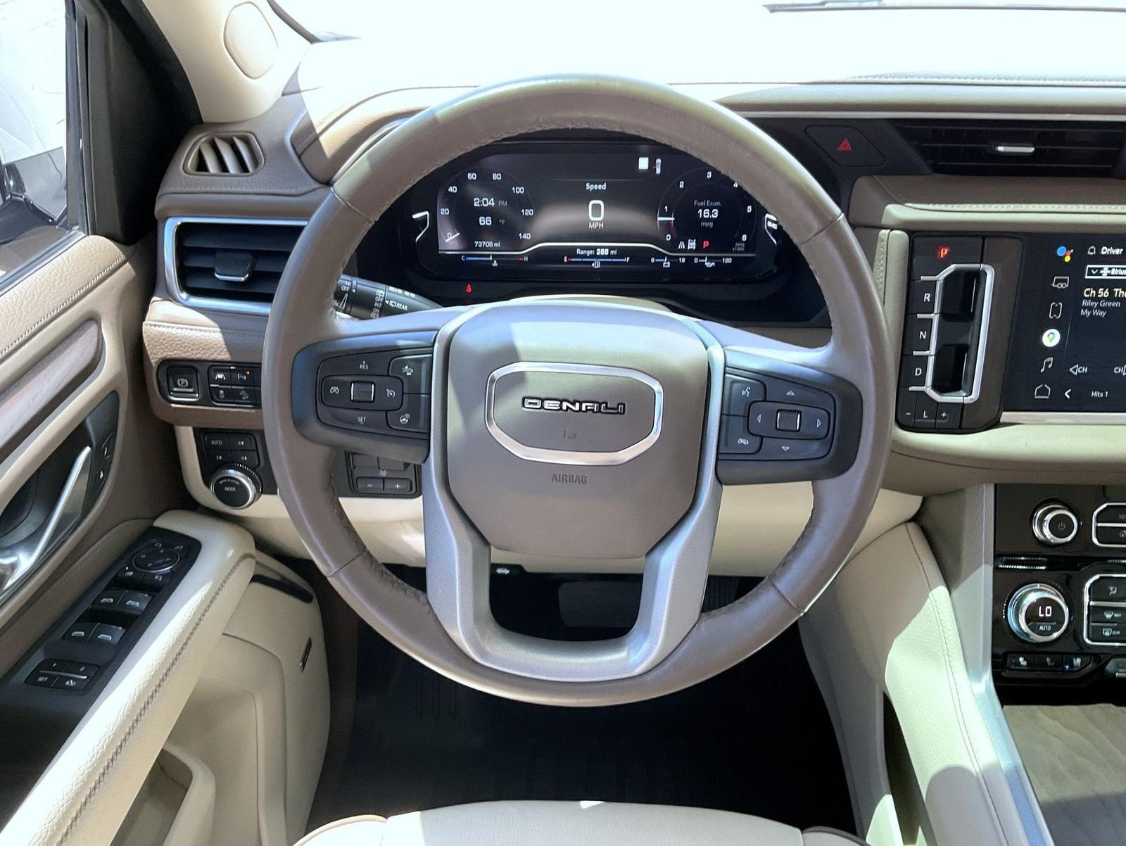 Used 2022 White GMC Denali image 11