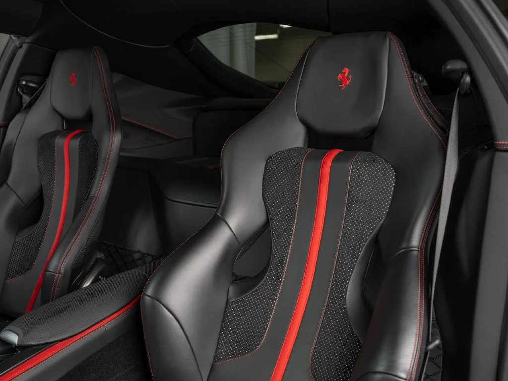 Certified Used 2020 Nero Ferrari Base image 12