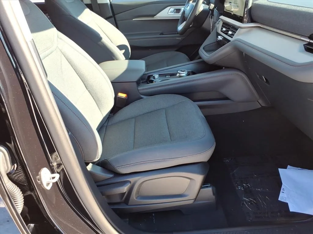 New 2026 Agate Black Metallic Ford Active image 6