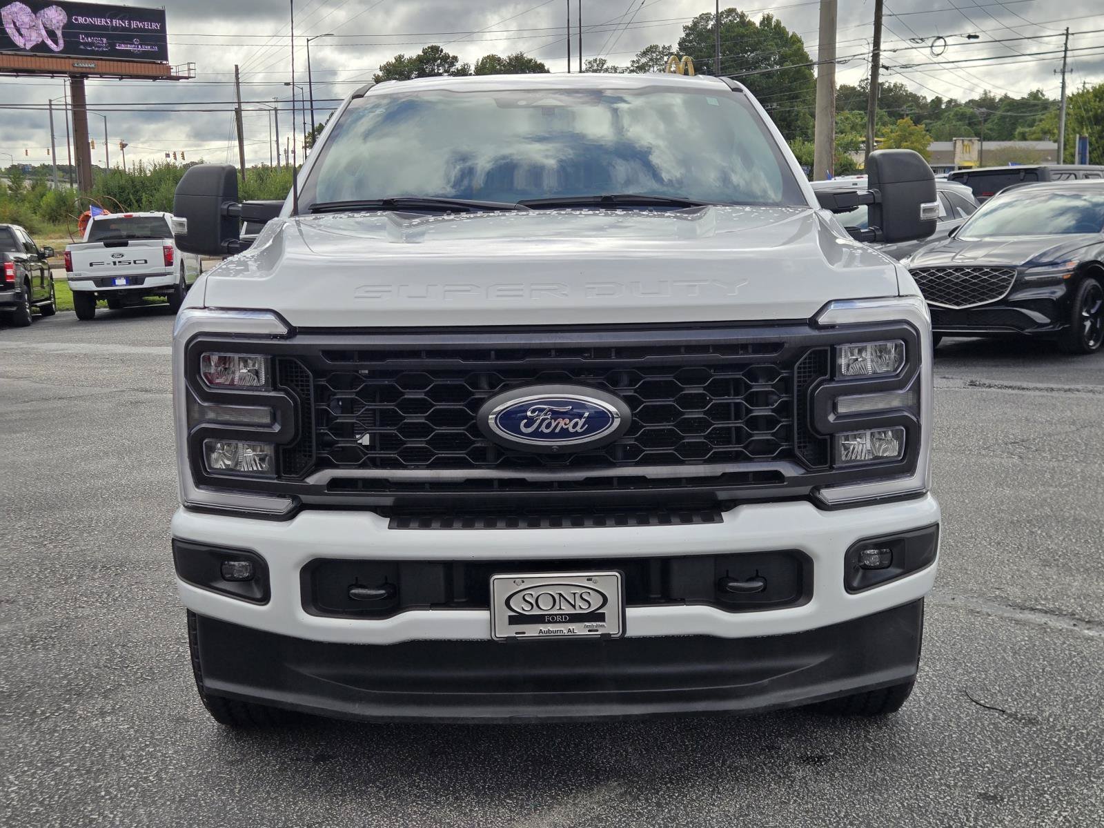 Used 2024 Oxford White Clearcoat Ford XL image 3