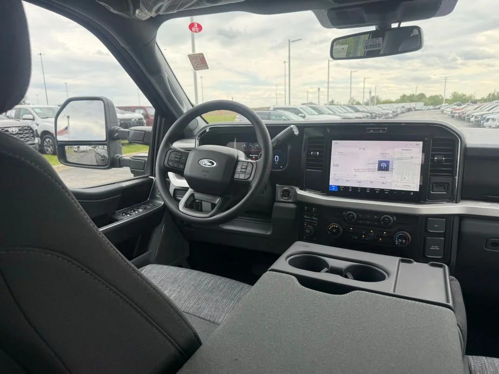 New 2026 Black Ford XLT image 46