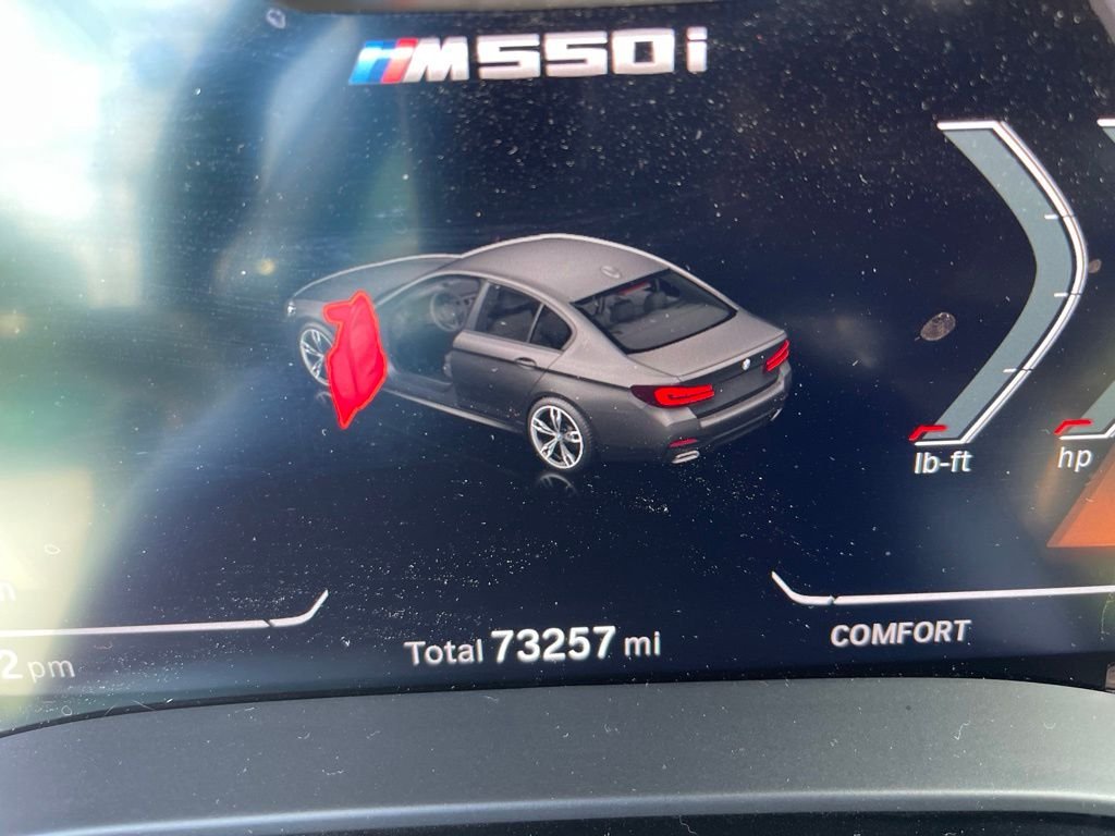 Used 2022 Gray BMW M550i xDrive image 4