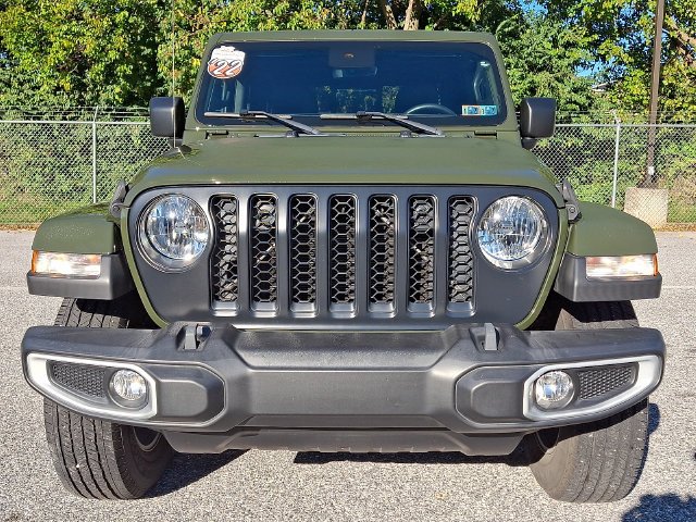 Used 2022 Green Jeep Overland image 2