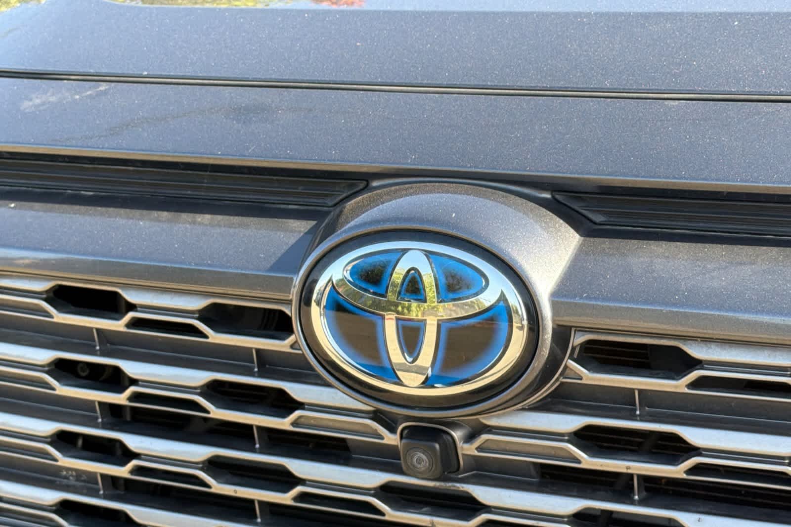 Used 2021 Magnetic Gray Metallic Toyota Hybrid Limited image 10