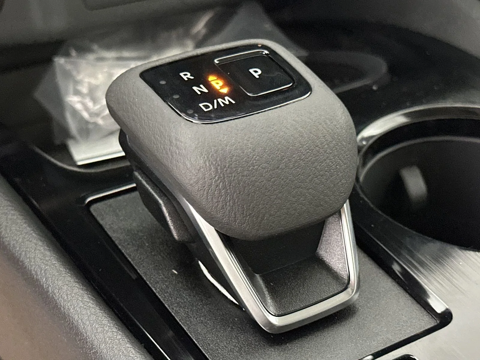 2026 Nissan Rogue SV - Photo 25