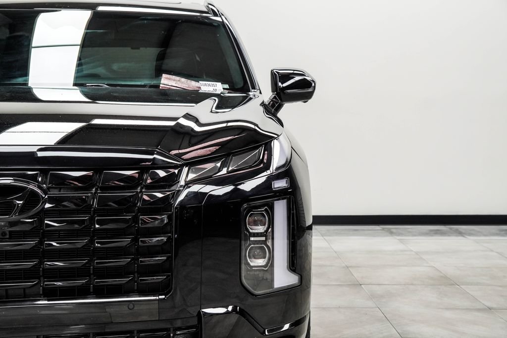 Used 2025 Black Hyundai Calligraphy Night Edition image 8