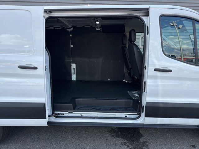 2025 Ford Transit Van Base - Photo 34