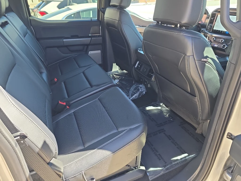 2025 Ford F-150 Lariat - Photo 38