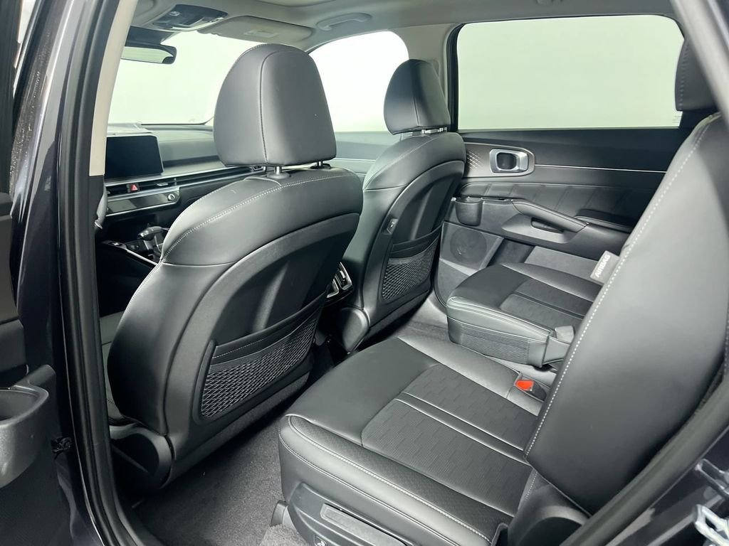 2026 Kia Sorento EX - Photo 28