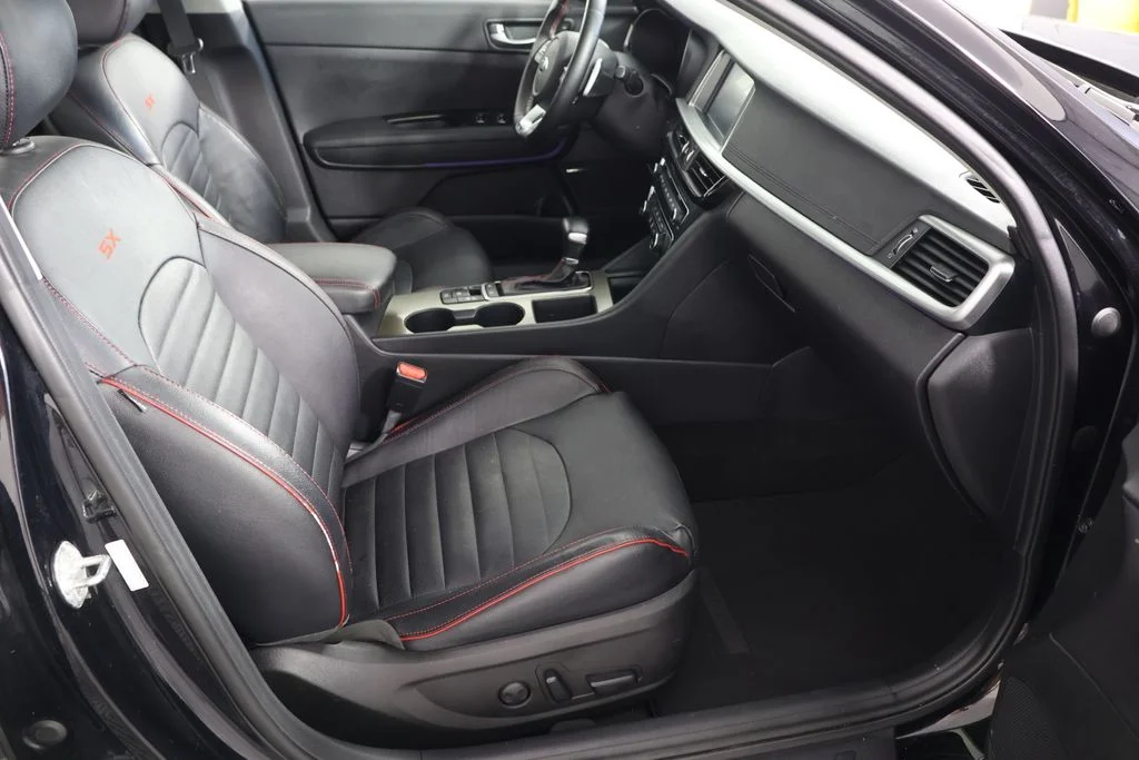 Used 2020 Black Kia SX image 24